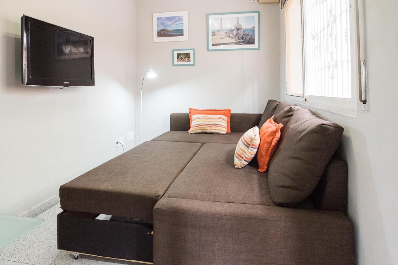 Malagaonbeach 1 - Two Bedrooms - Up To 3 People - 10 Meters Beach Luaran gambar